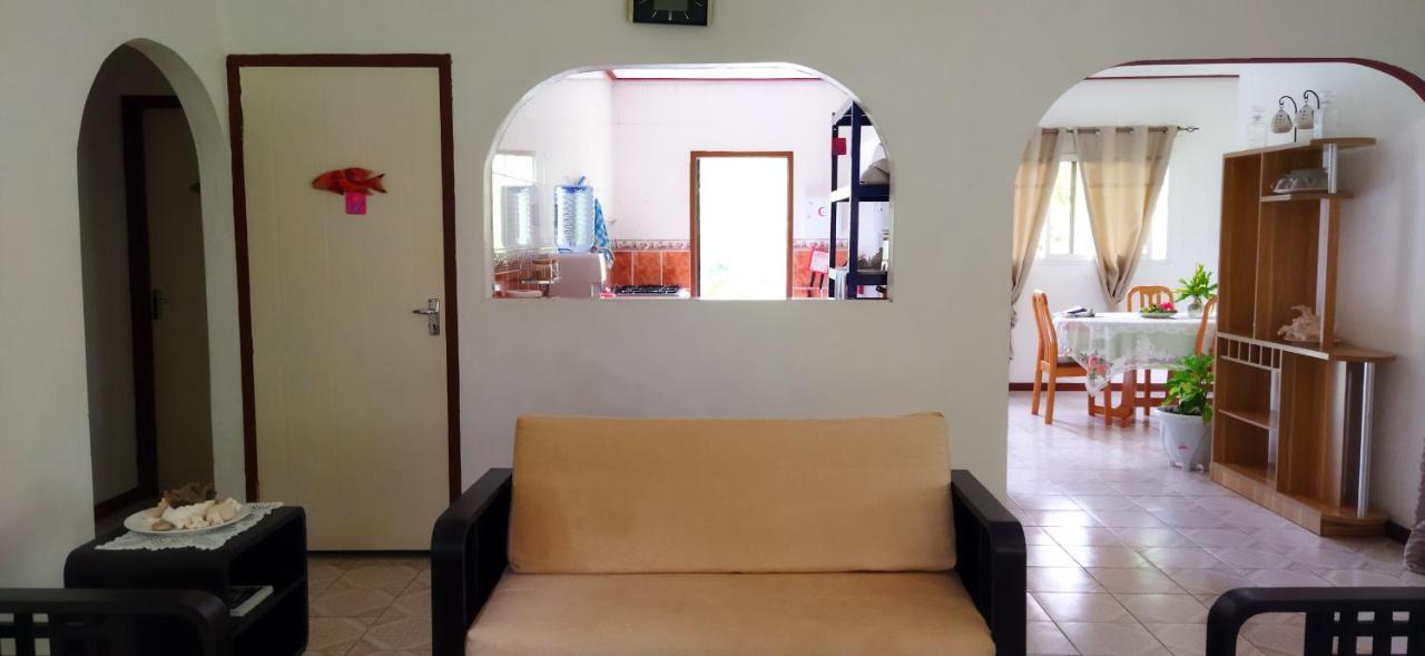 Dan Zoranz Self Catering Guest House La Digue Buitenkant foto