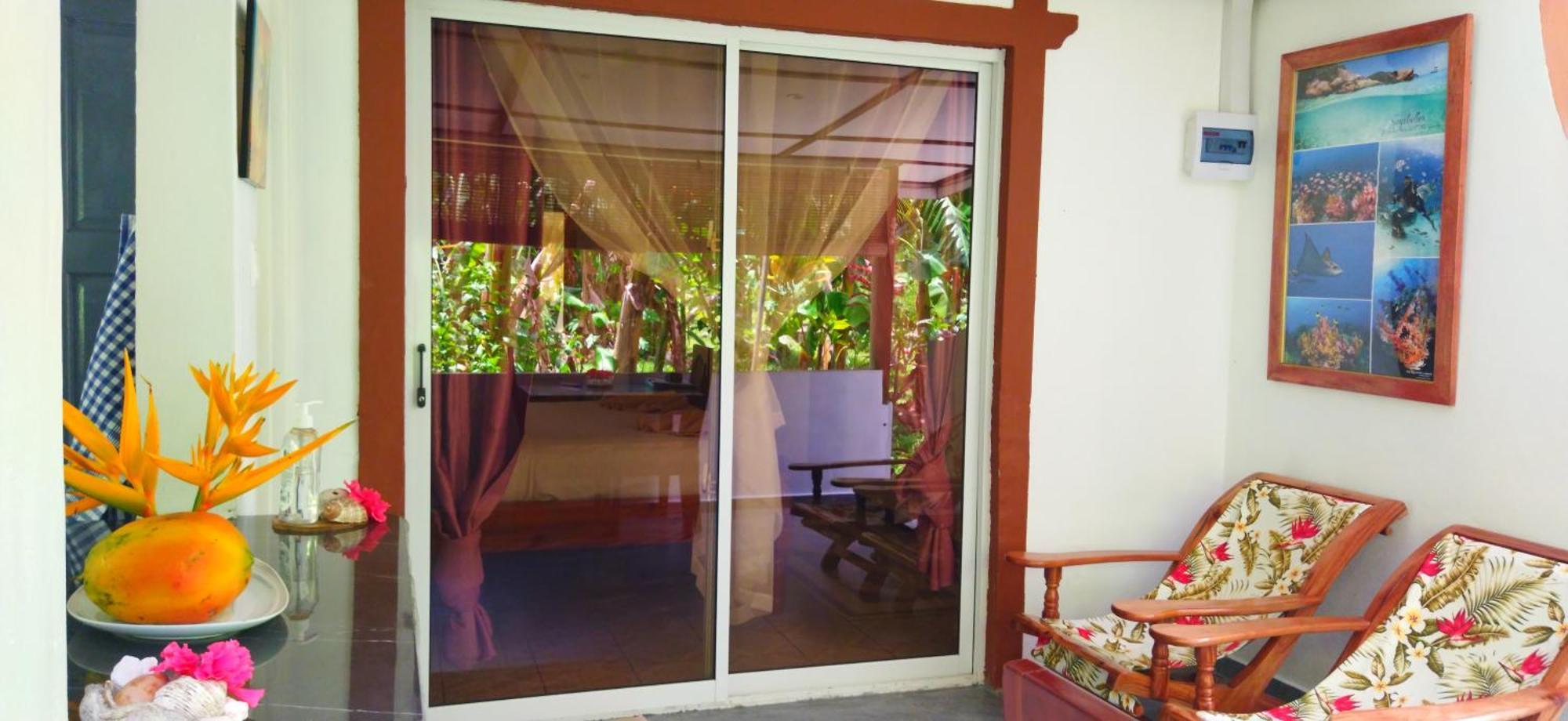 Dan Zoranz Self Catering Guest House La Digue Buitenkant foto